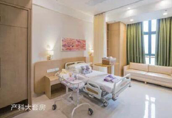 成都百匯馨康門(mén)診部